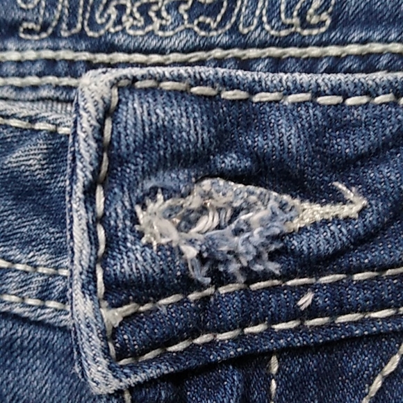 Miss Me Jeans size 28 Boot Cut Distressed - Picture 10 of 15